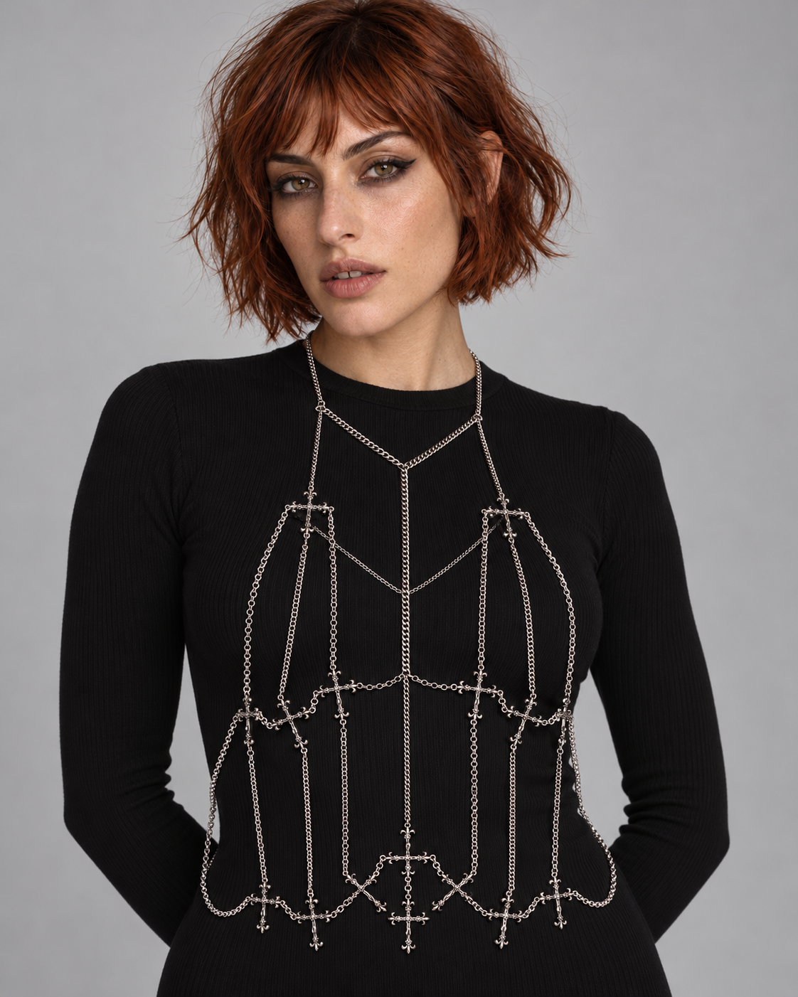 Vaelis Cross Chain Harness worn by an adult Noctimoth model